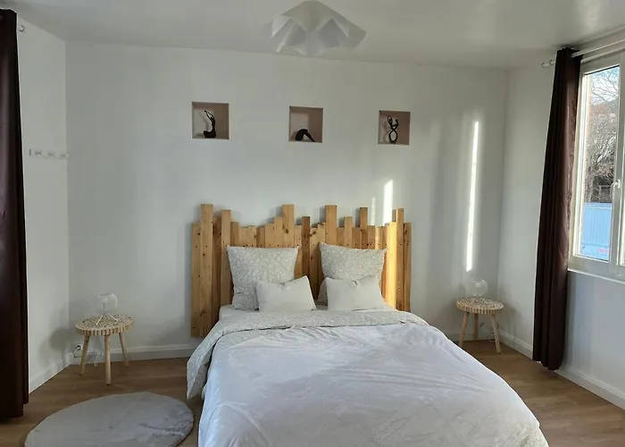 Triplex Carnot - Proche Docks 76, Kindarena Et Centre De Rouen - Stationnement Gratuit - Netflix - Wifi *